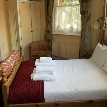 Railway Hotel Faversham Eksteriør bilde