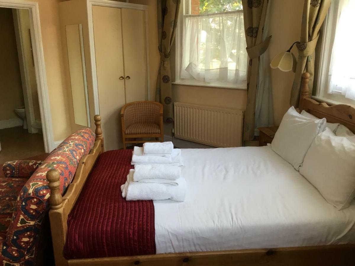 Railway Hotel Faversham Eksteriør bilde