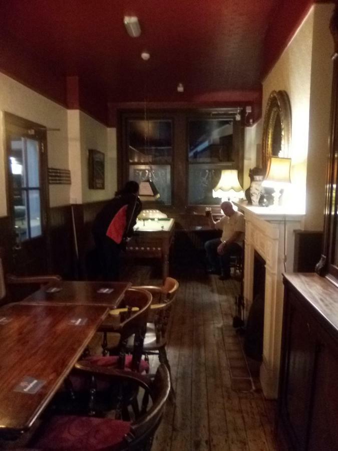 Railway Hotel Faversham Eksteriør bilde