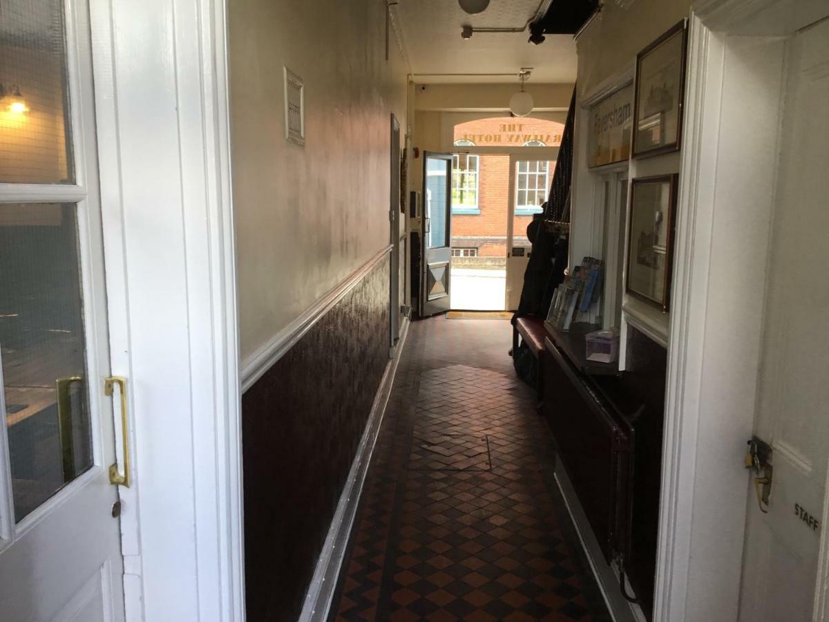Railway Hotel Faversham Eksteriør bilde
